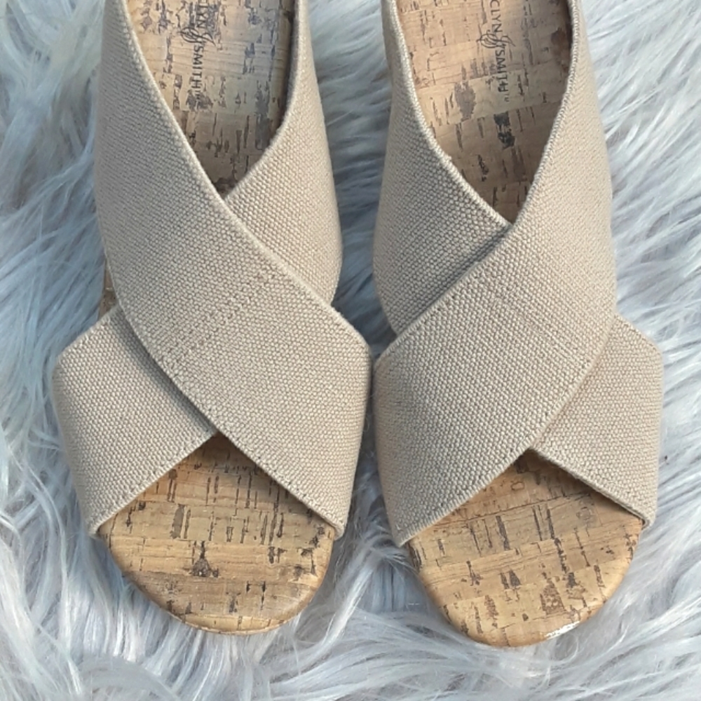 Jaclyn Smith Sandals - Picture 3 of 8